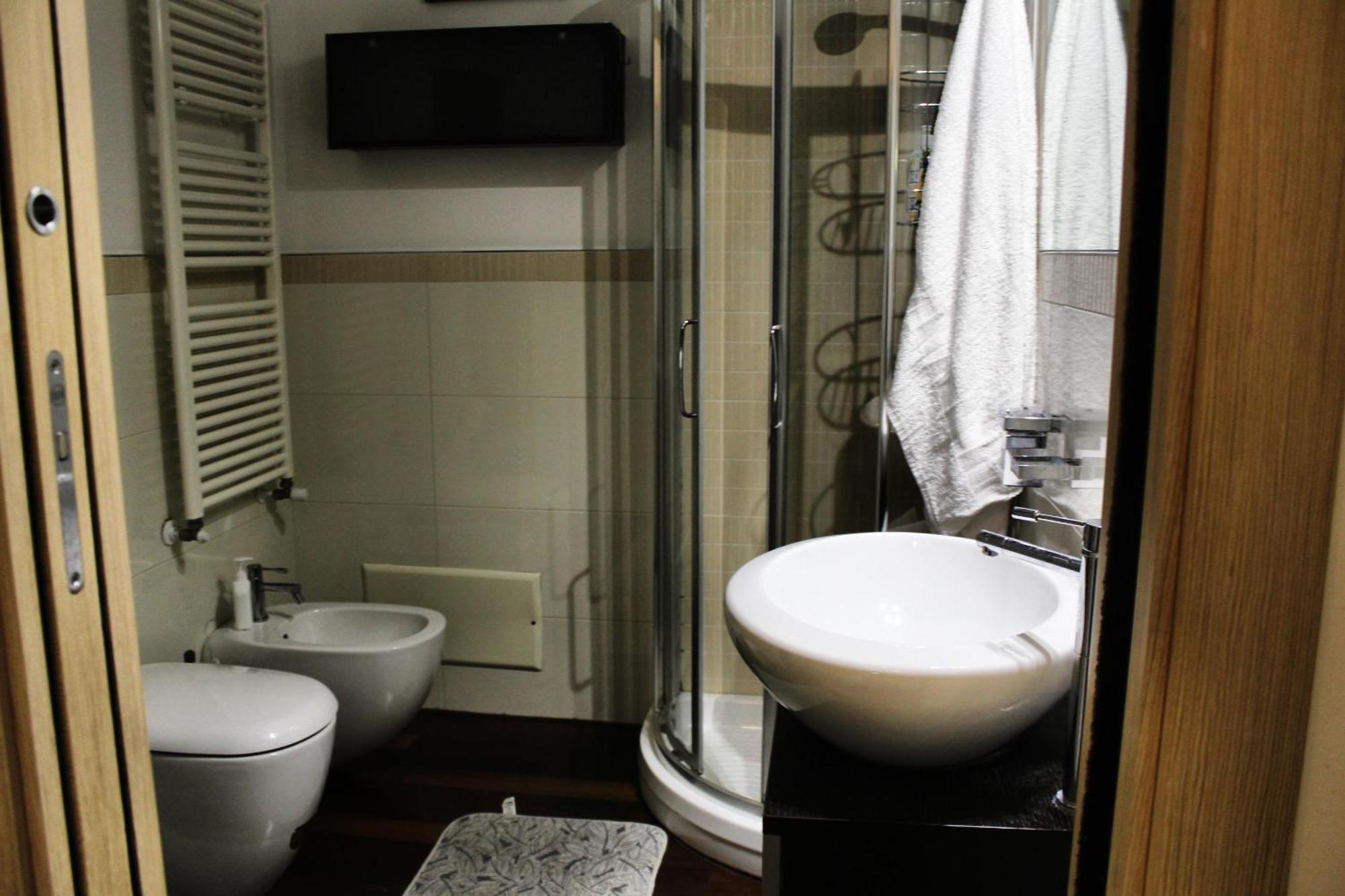 Fara 8 Apartment บารี ภายนอก รูปภาพ