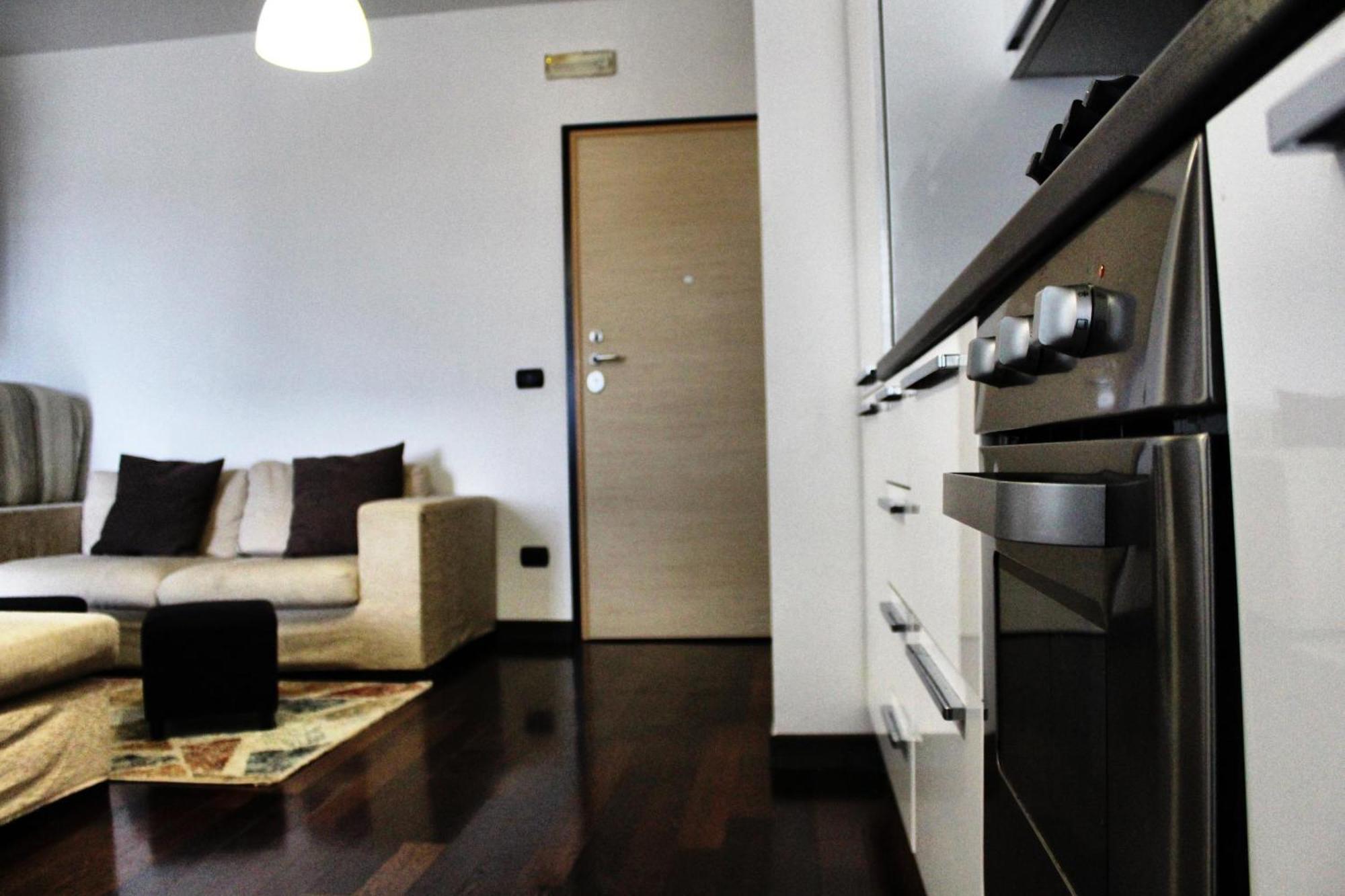 Fara 8 Apartment บารี ภายนอก รูปภาพ