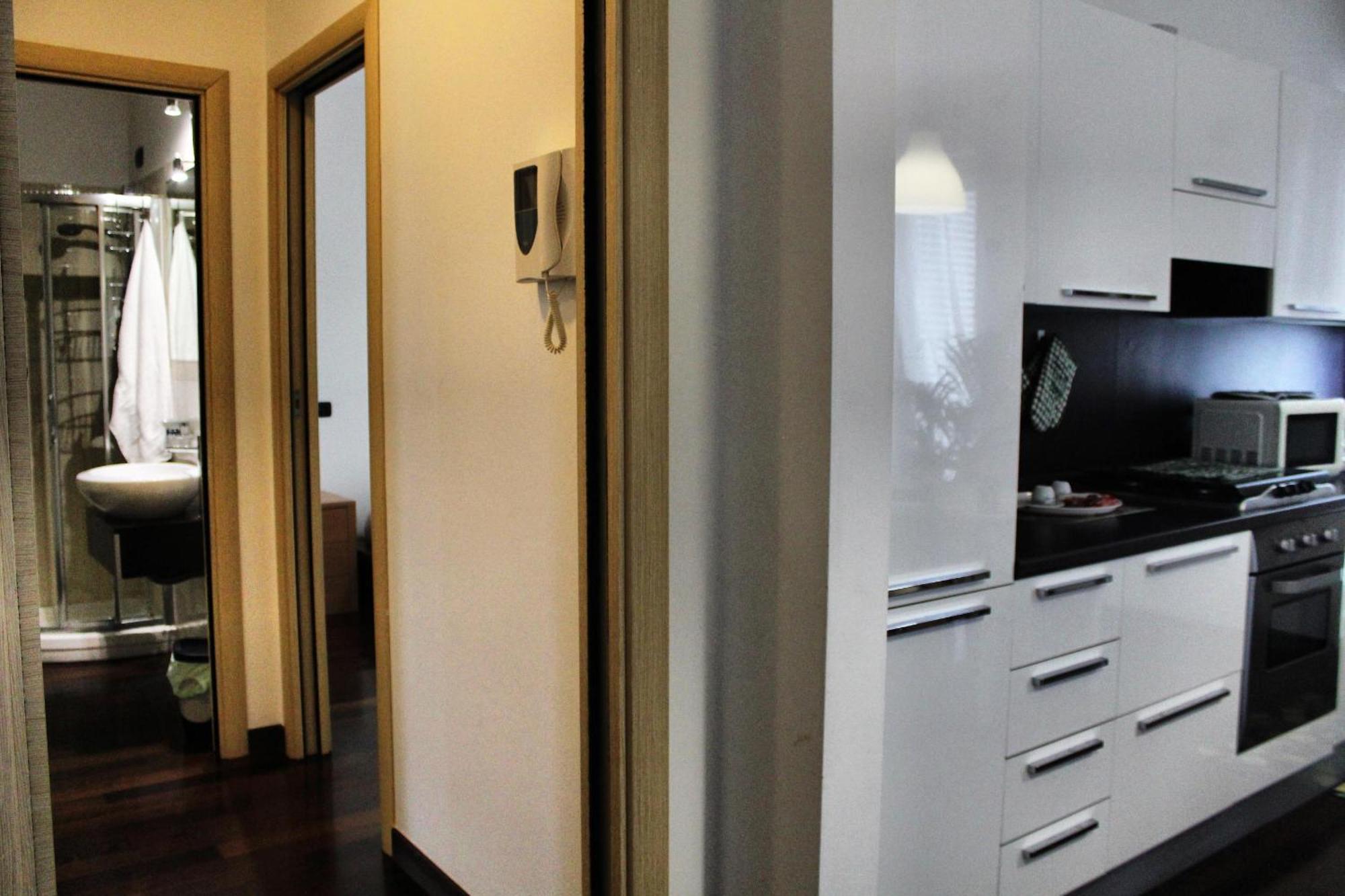 Fara 8 Apartment บารี ภายนอก รูปภาพ